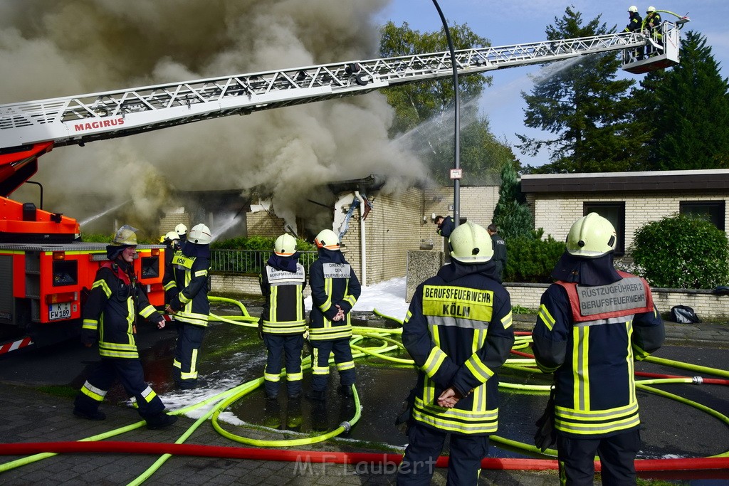 Feuer 2 Y Explo Koeln Hoehenhaus Scheuerhofstr P0072.JPG - Miklos Laubert
